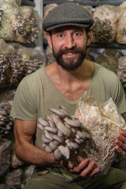 Foto do especialista em cultivo de cogumelos